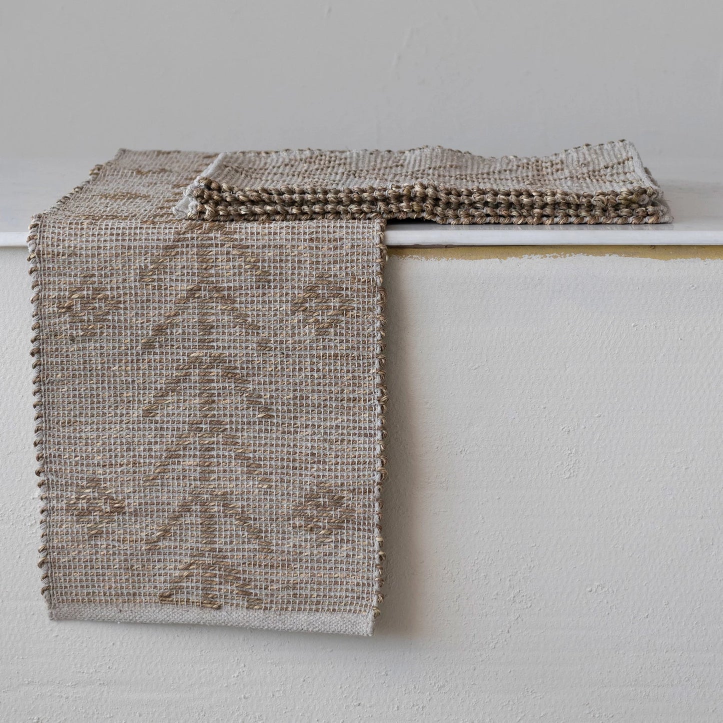 TWO- SIDED HAND-WOVEN SEAGRASS & COTTON TABLE RUNNER