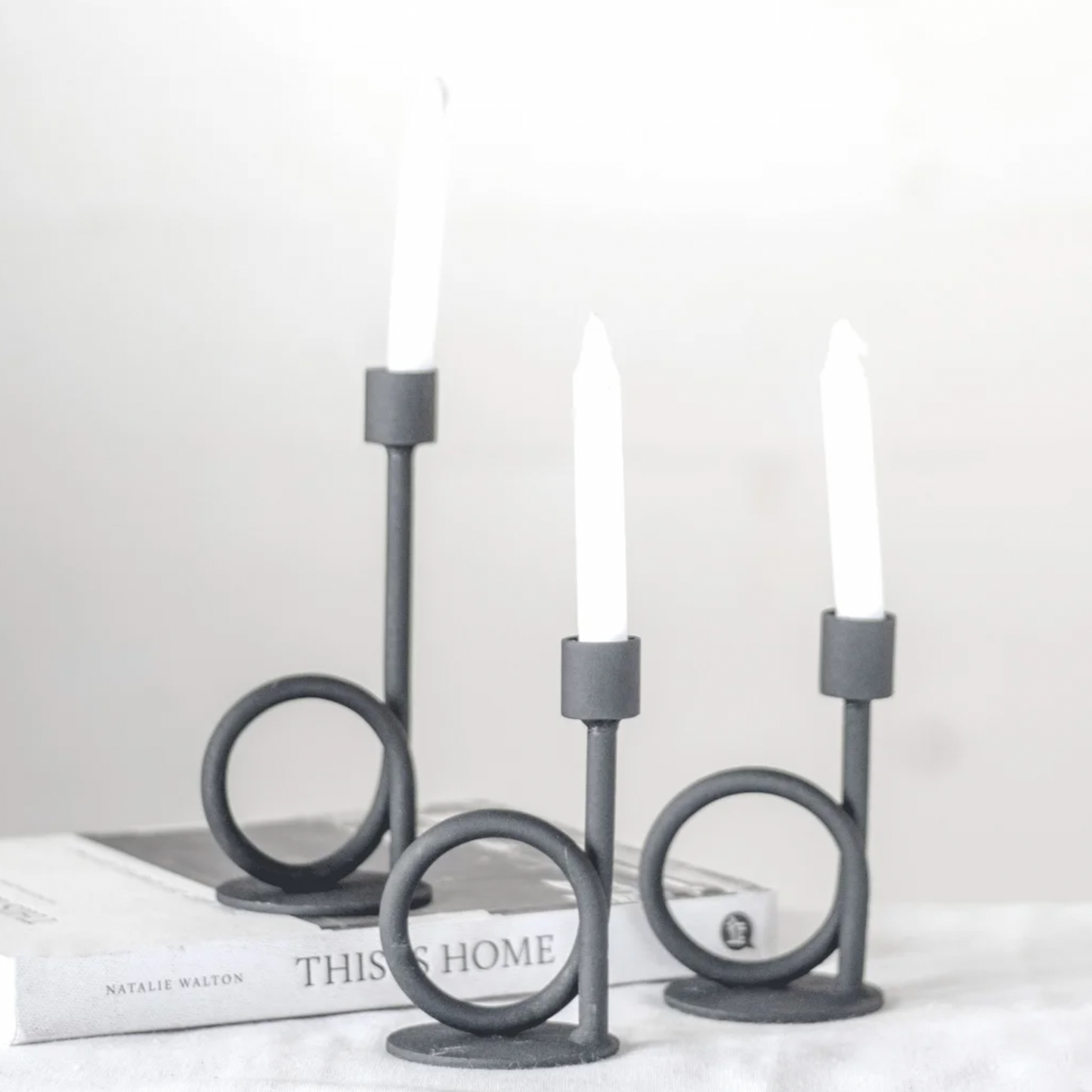 BLACK LOOP CANDLE HOLDERS- SET OF 3