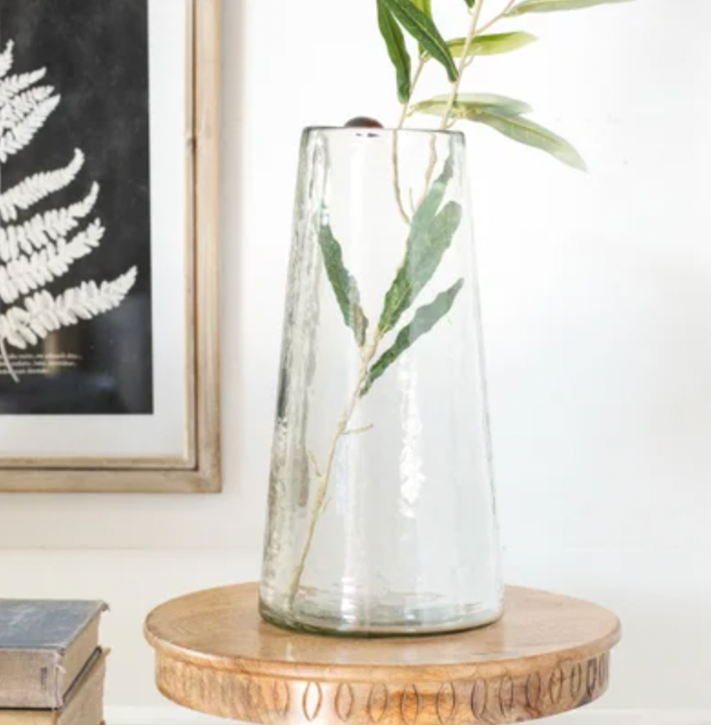 HAMMERED GLASS VASE