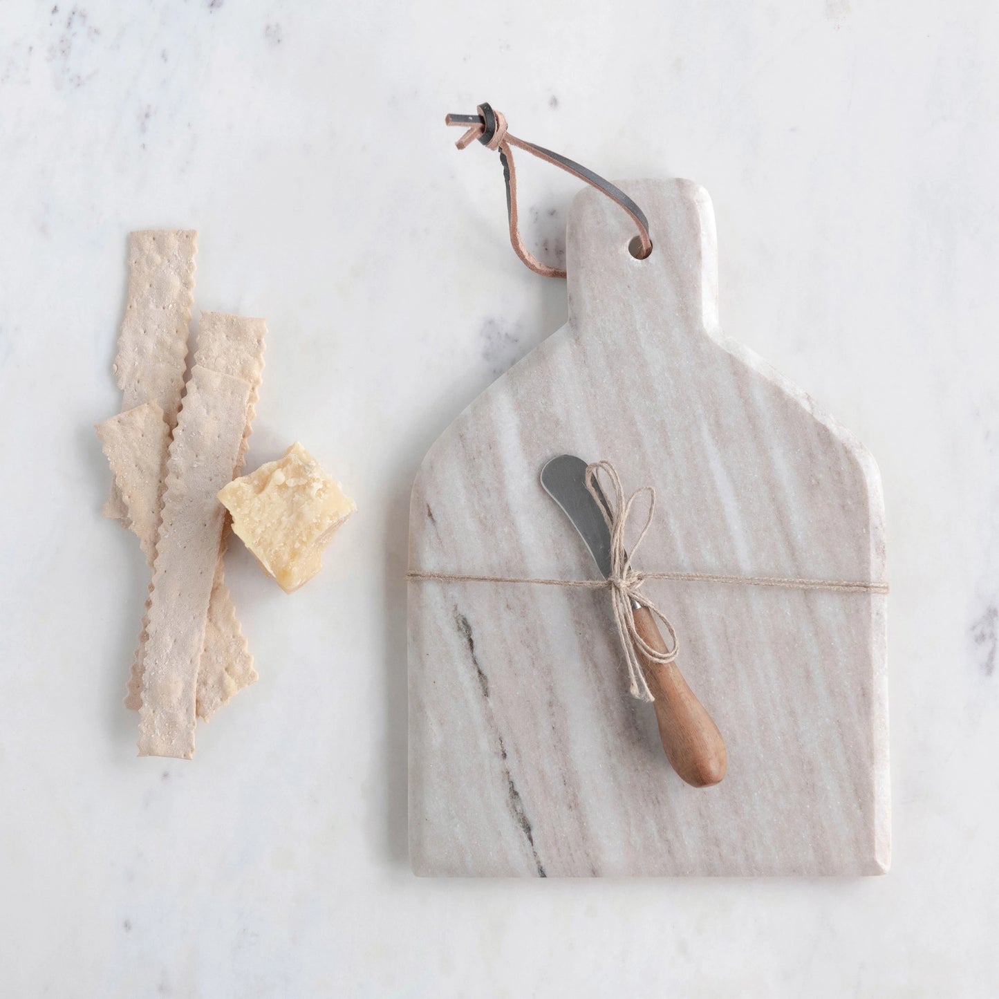 CHEESE/CUTTING BOARD WITH CANAPE KNIFE